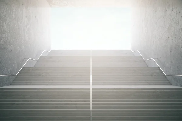 Conceito de sucesso com escada de concreto que conduz à luz brilhante. Renderização 3D — Fotografia de Stock