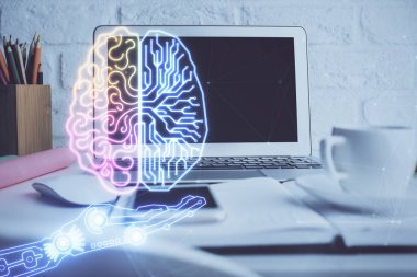 Bilgisayar ve insan beyninin hologram çizdiği çalışma alanının iki katına çıkarılması. Beyin fırtınası konsepti.
