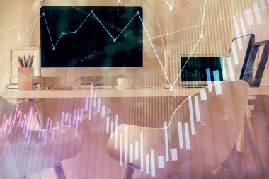 Borsa grafik çizimi ve ofis içi arka planının iki katına çıkarılması. Mali analiz kavramı.