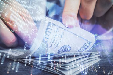 Forx grafiği, hologram, Amerikan dolarları ve insan eli çizimleri. Teknik Analiz kavramı.