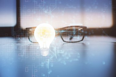 Masa arkasında gözlük olan ampul çizimi. Fikir konsepti. Çift pozlama.