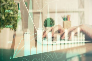 Bilgisayarda ve ön x grafik hologram çiziminde kadın eli yazarken çift pozlama. Borsa yatırım kavramı.