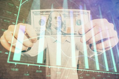 Forx grafiği, hologram, Amerikan dolarları ve insan eli çizimleri. Teknik Analiz kavramı.