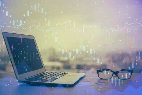 Finanzgrafik bunte Zeichnung und Tabelle mit Computer auf dem Hintergrund. Doppelbelichtung. Konzept der internationalen Märkte. — Stockfoto