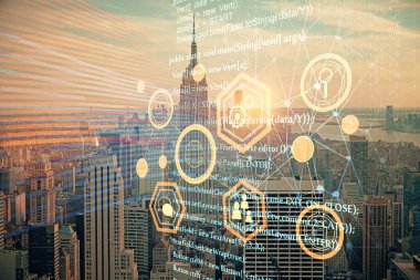 Veri temalı hologram gökdelenlerin arka planında çift pozlama ile şehir görünümüne çizim yapıyor. Teknoloji konsepti.