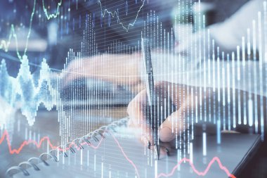 Ön x çizelgesinin arka plan notları alan insanların üzerini çizerken çift pozlama. Mali analiz kavramı