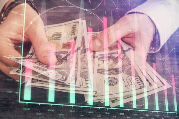 Multi exponering av finansiella diagram rita hologram och USA dollar räkningar och manshänder. Analyskoncept. — Stockfoto
