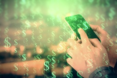 Erkeklerin el ele tutuşup dijital bir cihaz ve ön grafik çizimi kullanırken çift pozlama. Finansal piyasa kavramı.