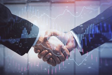 Forx grafik hologramı ve iki adamın el sıkışması. Borsa konsepti.