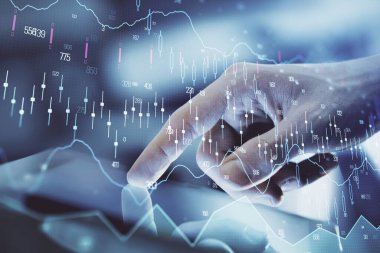 Erkeklerin el ele tutuşup dijital telefon ve forx grafik çizimleri kullanırken birden fazla pozlama. Finansal piyasa kavramı.