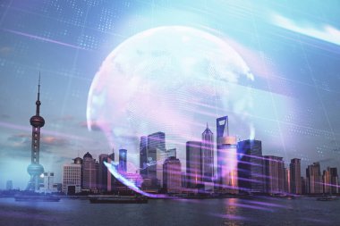 Teknoloji temalı hologramın ve şehrin arka planının iki katına çıkarılması. Yüksek Teknoloji kavramı.