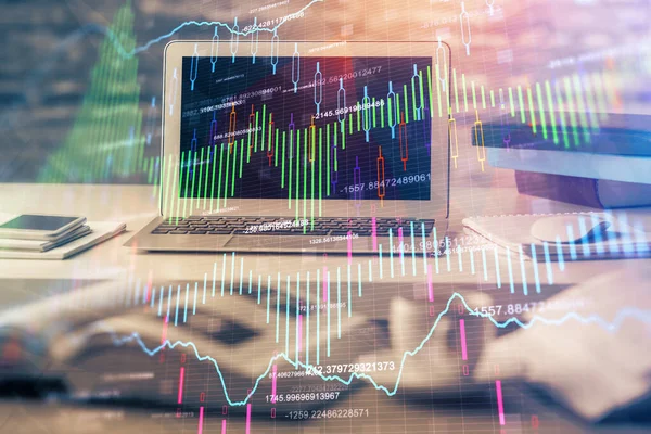 Doble Exposición Carta Divisas Espacio Trabajo Con Ordenador Concepto Comercio — Foto de Stock