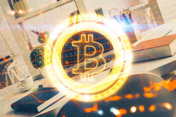 Multi-Exposition von Blockchain und Kryptoökonomie Thema Hologramm und Tabelle mit Computer-Hintergrund. Konzept der Kryptowährung Bitcoin. — Stockfoto