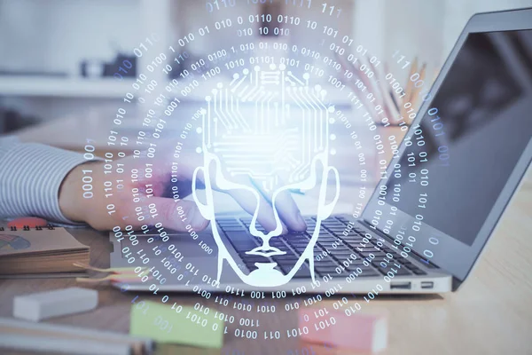 Человек, печатающий на фоне клавиатуры с голограммой мозга. Концепция больших данных. Двойное воздействие. — стоковое фото