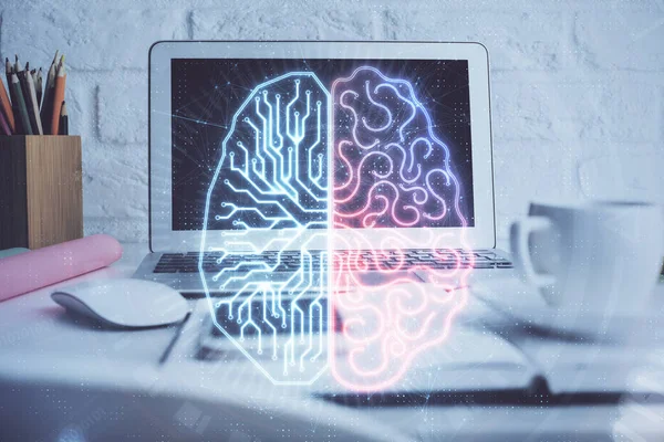 Doble exposición del espacio de trabajo con holograma de dibujo de computadora y cerebro humano. Concepto de tormenta de ideas. — Foto de Stock