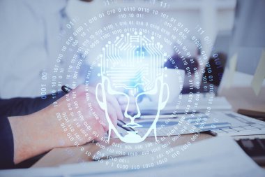 Erkek eli arka planına sahip beyin çoklu pozlama simgesi.