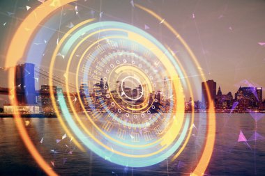 Teknoloji temalı hologramın ve şehrin arka planının iki katına çıkarılması. Yüksek Teknoloji kavramı.