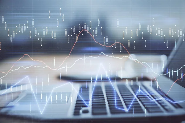 Doppelbelichtung von Aktiendiagramm und Arbeitsbereich mit Computer. Konzept des internationalen Online-Handels. — Stockfoto