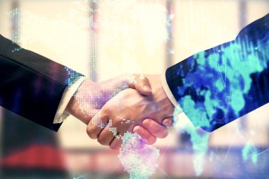 Forx grafik hologramı ve iki adamın el sıkışması. Borsa konsepti.