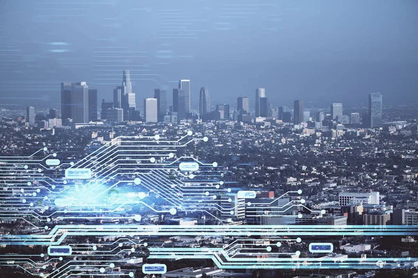 Veri temalı hologram gökdelenlerin arka planında çift pozlama ile şehir görünümüne çizim yapıyor. Teknoloji konsepti.