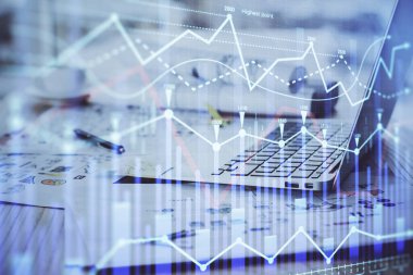 Borsa grafiği ve bilgisayar geçmişi olan tablolar. Çifte maruziyet. Mali analiz kavramı.