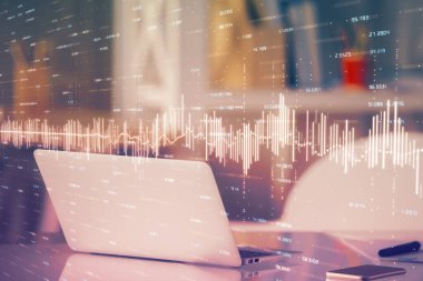 Borsa grafiği ve bilgisayar geçmişi olan tablolar. Çoklu maruz kalma. Mali analiz kavramı.