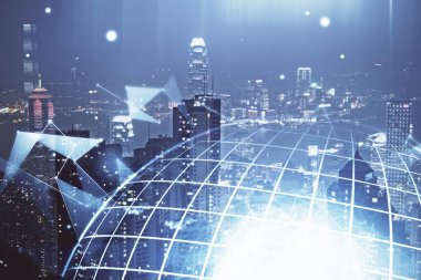 Şehir görünümünde harita ve veri temalı hologram ile gökdelenler arka planda çift pozlama. İş kavramında uluslararası teknoloji.