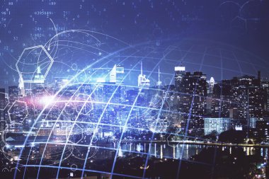 Şehir görünümünde harita ve veri temalı hologram ile gökdelenler arka planda çift pozlama. İş kavramında uluslararası teknoloji.