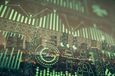 Teknoloji temalı hologramın ve şehrin arka planının iki katına çıkarılması. Yüksek Teknoloji kavramı.