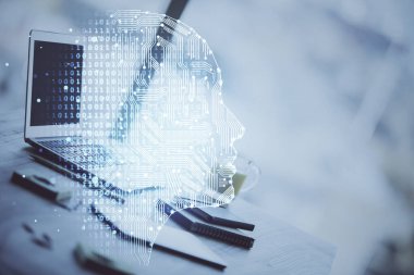 Bilgisayar ve beyin hologram çizerken masaüstüne çifte maruz kalma. Yapay zeka kavramı.