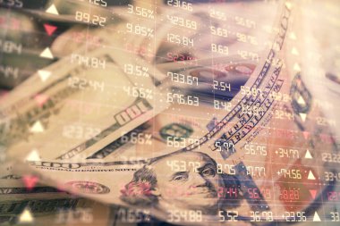 Önx grafiğinin arka plandaki dolarları iki katına çıkarması. Finans piyasası kavramı.