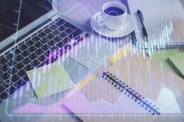 Önx grafik çizimi ve masaüstü ile kahve ve masa arkasındaki öğelerin çoklu pozlandırılması. Finansal piyasa ticareti kavramı