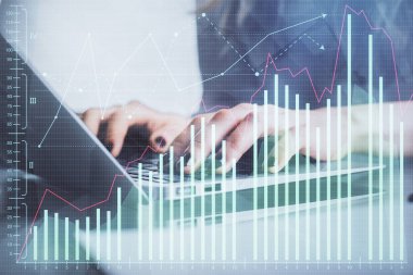 Bilgisayarda ve ön x grafik hologram çiziminde kadın eli yazarken çift pozlama. Borsa yatırım kavramı.