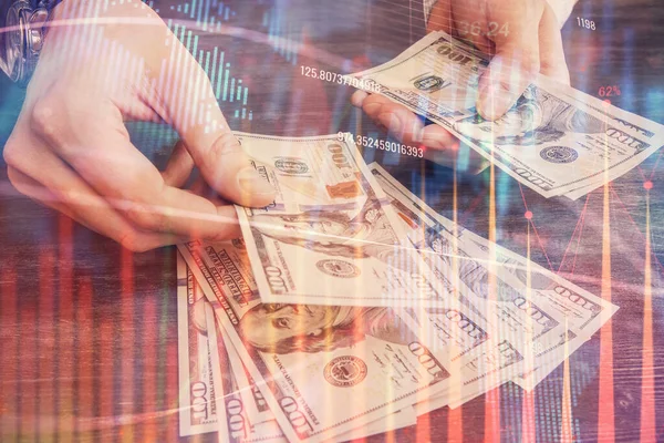 Multi blootstelling van de financiële grafiek tekenen hologram en Amerikaanse dollars rekeningen en man handen. Analyse concept. — Stockfoto