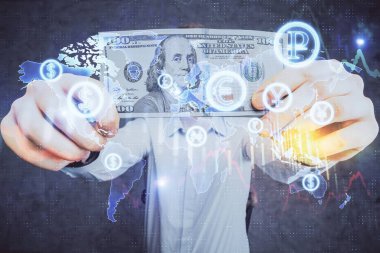 Forx grafiği, hologram, Amerikan dolarları ve insan eli çizimleri. Teknik Analiz kavramı.
