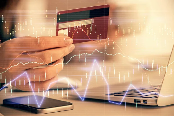 Multi blootstelling van de vrouw on-line winkelen met een creditcard en financiële grafiek tekening. Beurzen E-commerce concept. — Stockfoto