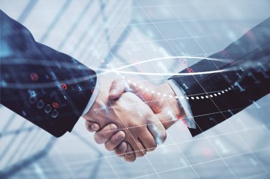 Forx grafik hologramı ve iki adamın el sıkışması. Borsa konsepti.