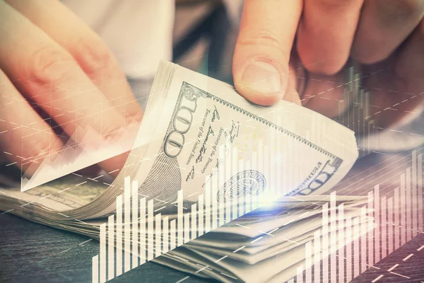 Multi exponering av forex diagram rita hologram och USA dollar räkningar och manshänder. Koncept för teknisk analys. — Stockfoto