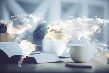 Masa arkasında kahve ve eşyalar olan iki kat iş teması çizimi ve masaüstü görüntüsü. Pazar ticareti kavramı