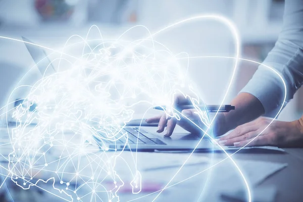 Dubbel exponering av kvinnliga händer skriva på dator och business tema hologram ritning. Framgångsrikt koncept. — Stockfoto