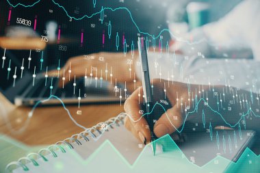 Ön x çizelgesinin arka plan notları alan insanların üzerini çizerken çift pozlama. Mali analiz kavramı