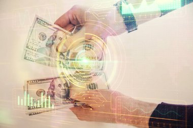 Teknolojiye çoklu maruz kalma hologram, dolar banknotları ve insan eli. Veri kavramı