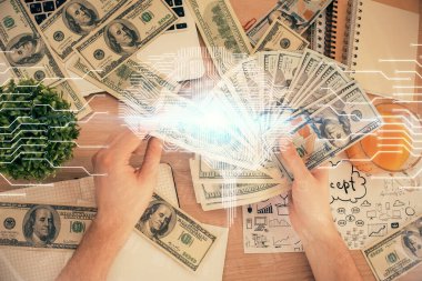 Beynin holograma maruz kalması, bize dolar banknotları ve insan eli çizmesi. Ai yatırım konsepti
