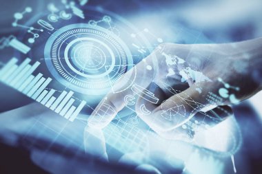 Erkeklerin el ele tutuşup telefon kullanırken ve uluslararası iş teması çizerken çift pozlama.