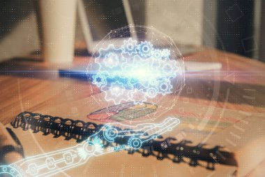 Veri temalı çizimlerin çoklu pozlanması ve açık defter arkaplanı olan masa. Eğitim kavramı