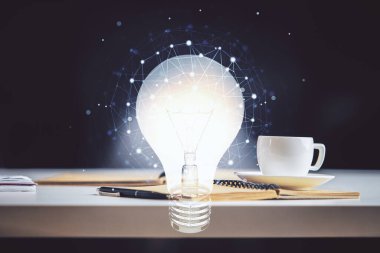 Masaüstü ve ampul çizimi, kahve ve masa arkasında eşyalar. Fikir kavramı.