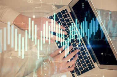 Bilgisayar ve ön x çizim hologramı üzerinde çalışan kadın elleri çift pozlama. Üst Manzara. Mali analiz kavramı.