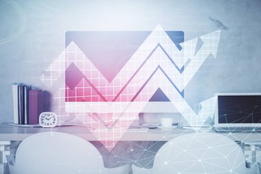 Büyüyen oklar ve ofisin arka planında çift pozlama. Büyüme Konsepti.