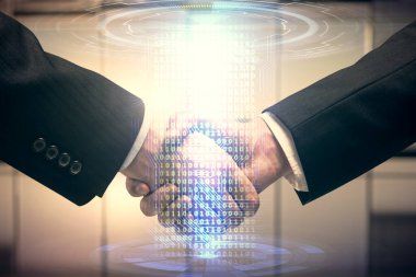 İki kişinin veri temalı hologramı ve el sıkışması. Bilişim endüstrisi konseptinde ortaklık.