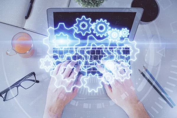 Doble Exposición Las Manos Del Hombre Escribiendo Sobre Teclado Computadora —  Fotos de Stock